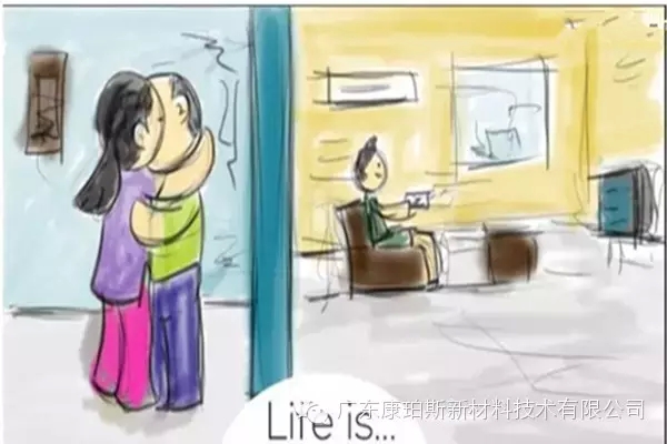 人生就是。。。 就算孩子在家，還是忍不住與40歲的另一半偷偷親一口